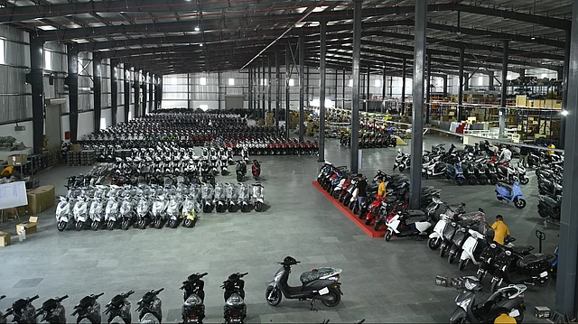 Motilal Oswal Acquires 1.65% Stake in Zelio E-Mobility